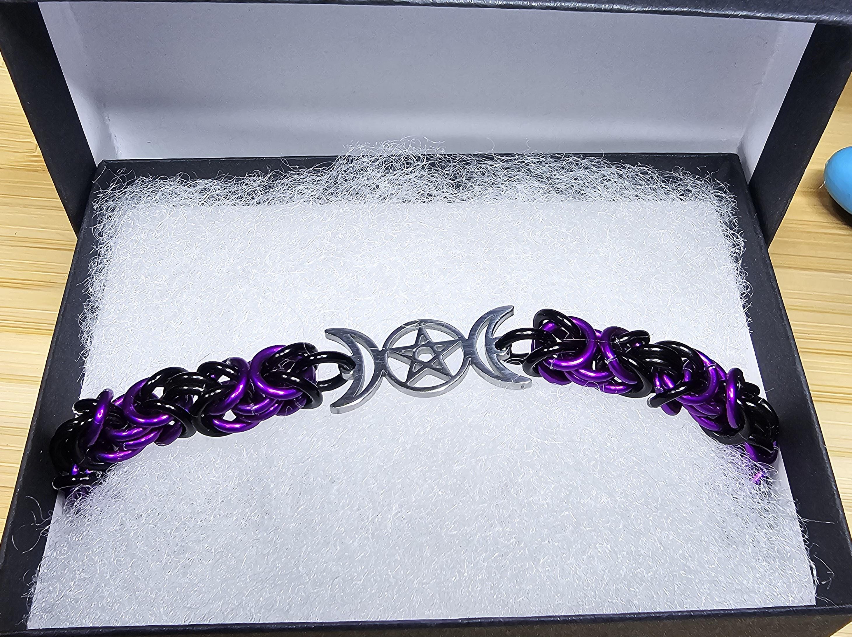 Triple Moon Goddess Chainmail Bracelet | Byzantine Weave Pagan Witchy Jewelry - Gray Cat Manor Designs