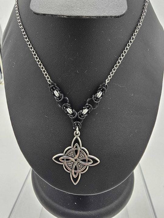 Celtic Knot Byzantine Chainmail Choker | Witchy Handmade Necklace – Custom Colors - Gray Cat Manor Designs