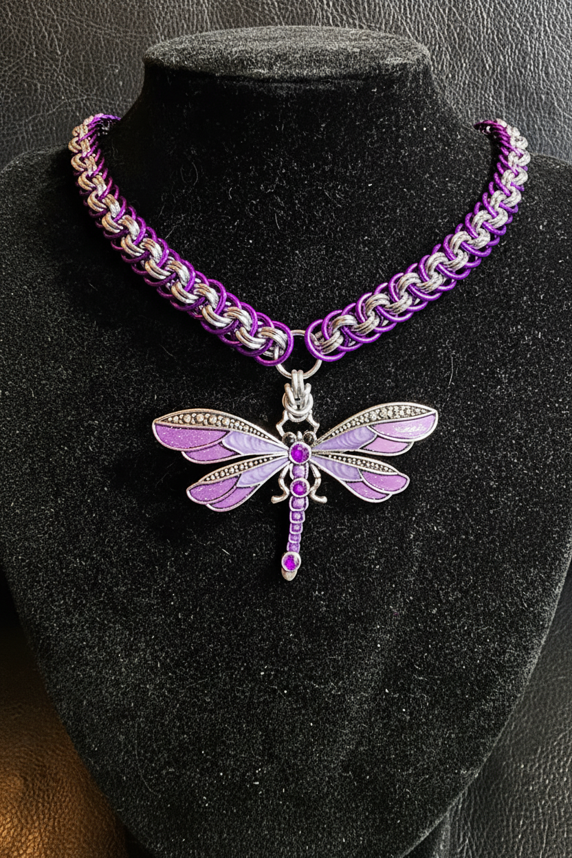 Clean Dragonfly Necklace Close-Up